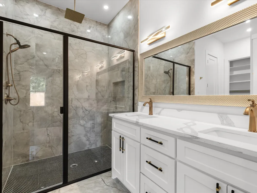 4233 Avenue H Fort Worth, TX 76105