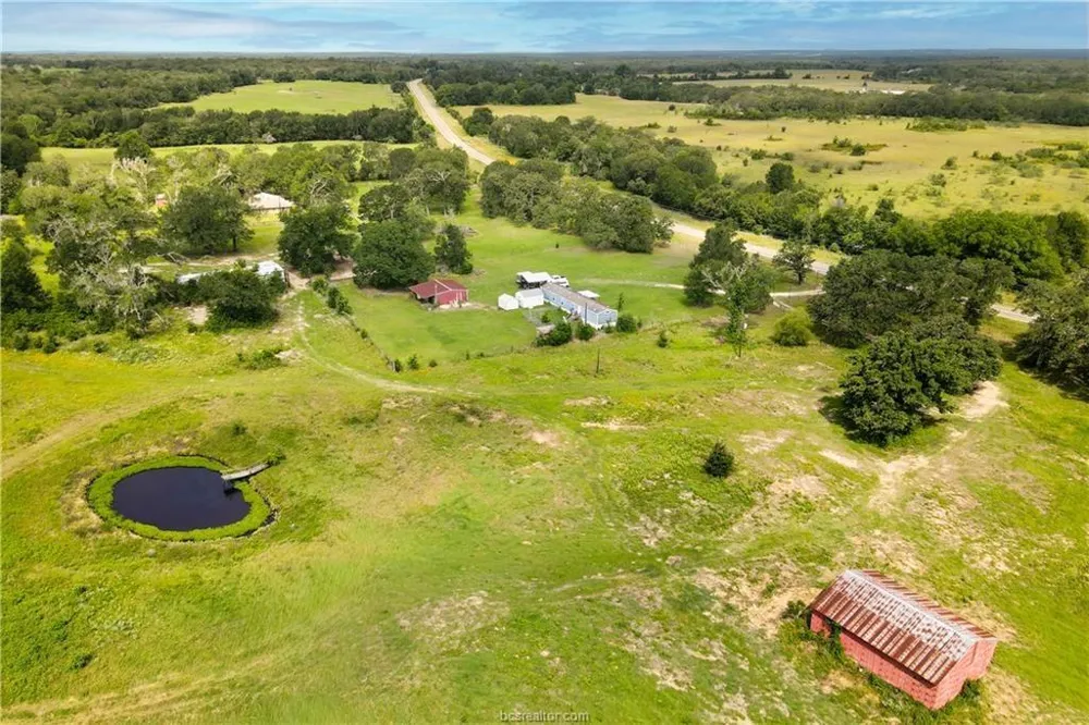 11648 Fm 2000 Caldwell, TX 77836
