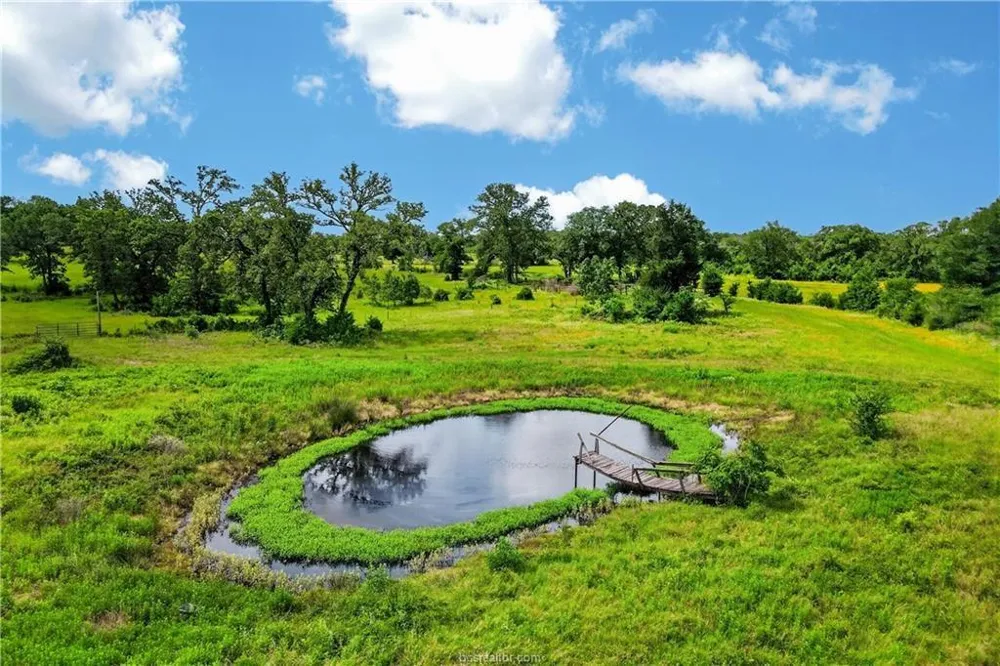 11648 Fm 2000 Caldwell, TX 77836