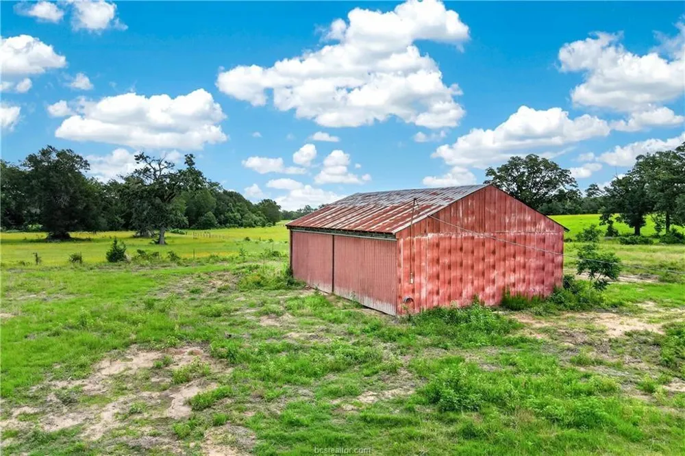 11648 Fm 2000 Caldwell, TX 77836