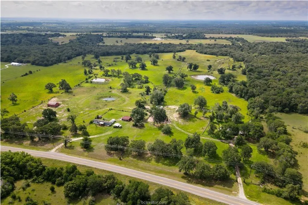 11648 Fm 2000 Caldwell, TX 77836