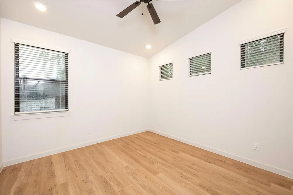 2515 Appian Way #A Roman Forest, TX 77357