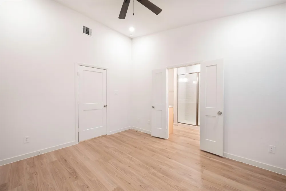 2515 Appian Way #A Roman Forest, TX 77357