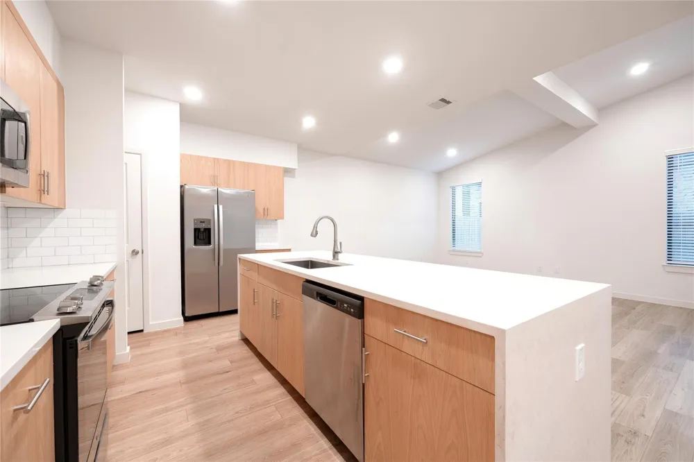2515 Appian Way #A Roman Forest, TX 77357