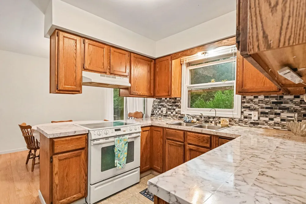 12071 168th Avenue Grand Haven, MI 49417
