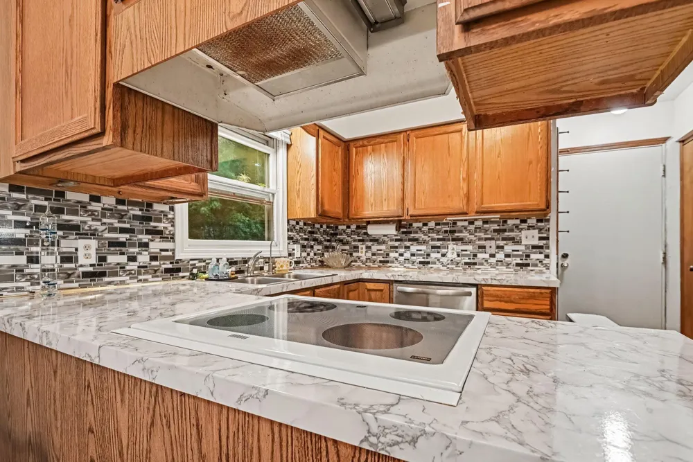 12071 168th Avenue Grand Haven, MI 49417