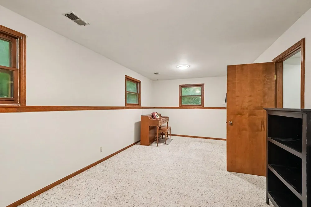 12071 168th Avenue Grand Haven, MI 49417