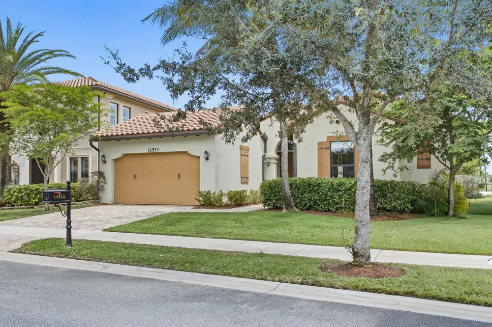 11513 NW 81st Place Parkland, FL 33076
