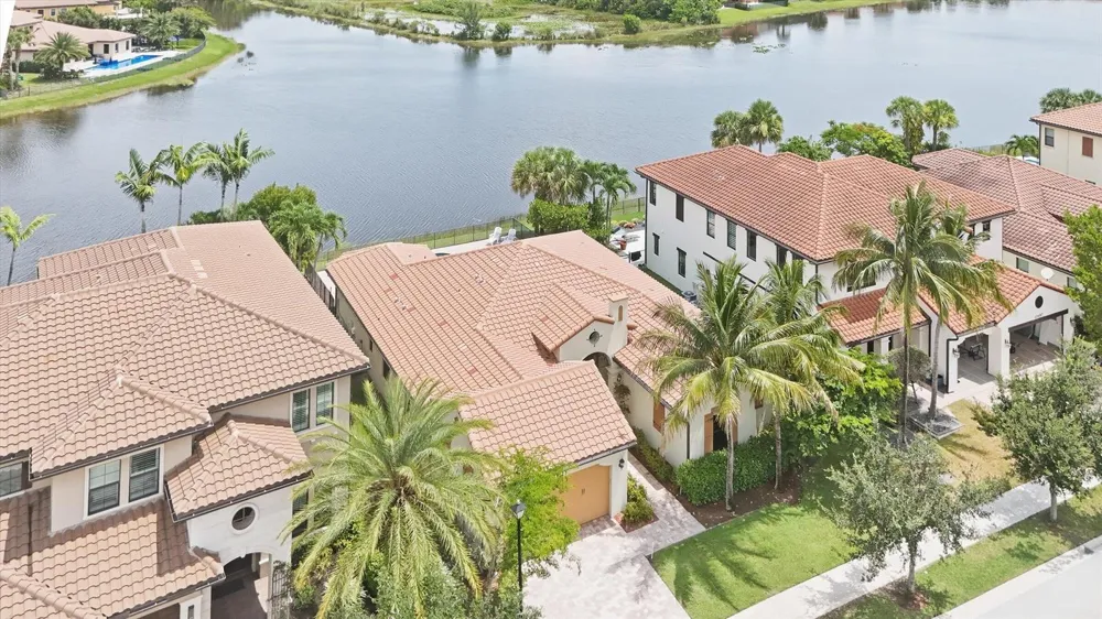 11513 NW 81st Place Parkland, FL 33076