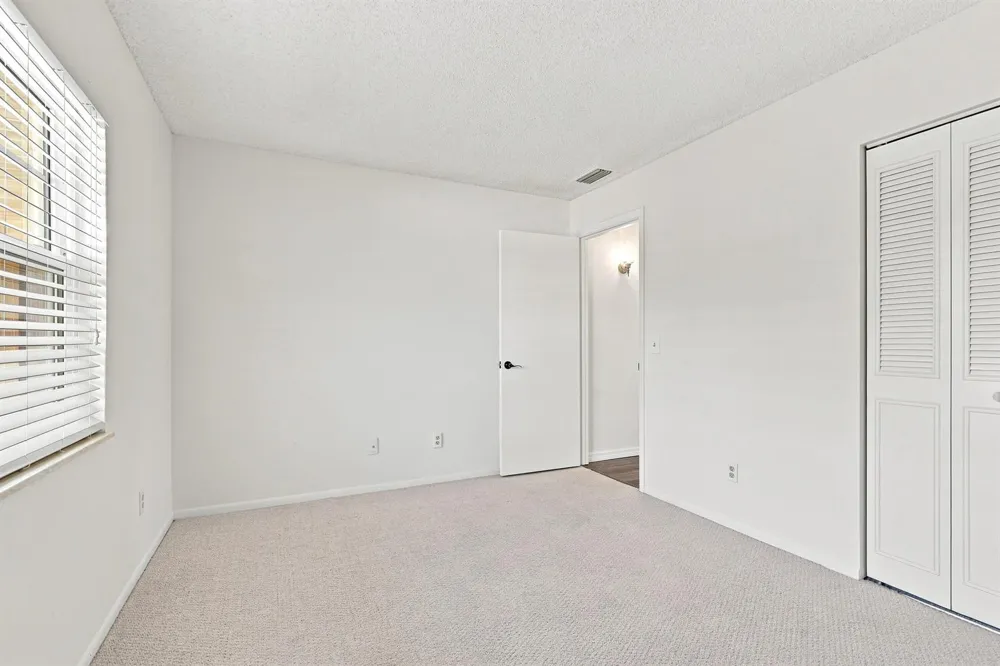 4 Vista Gardens Trail #Unit 207 Vero Beach, FL 32962