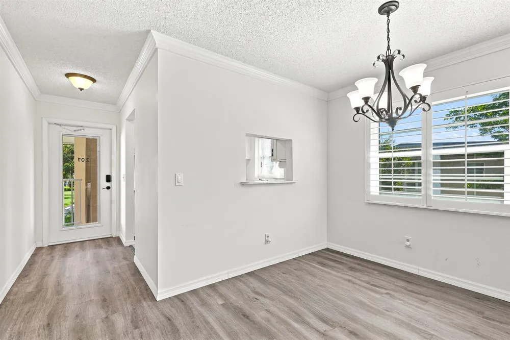4 Vista Gardens Trail #Unit 207 Vero Beach, FL 32962