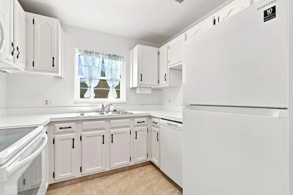 4 Vista Gardens Trail #Unit 207 Vero Beach, FL 32962