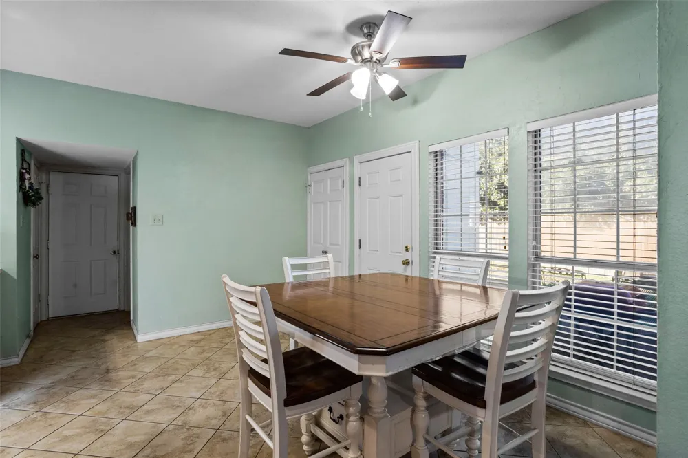 1317 Concho Drive Benbrook, TX 76126