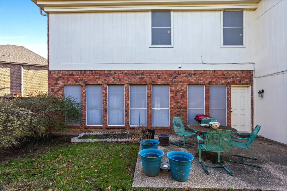 1317 Concho Drive Benbrook, TX 76126