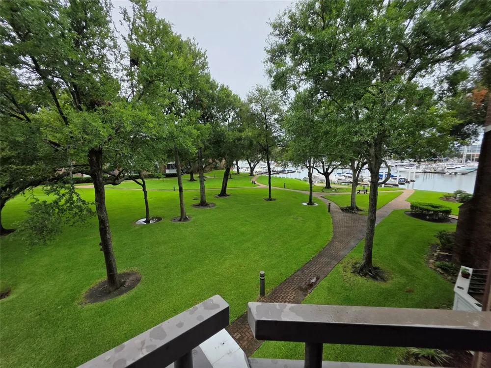 2013 Enterprise Avenue League City, TX 77573