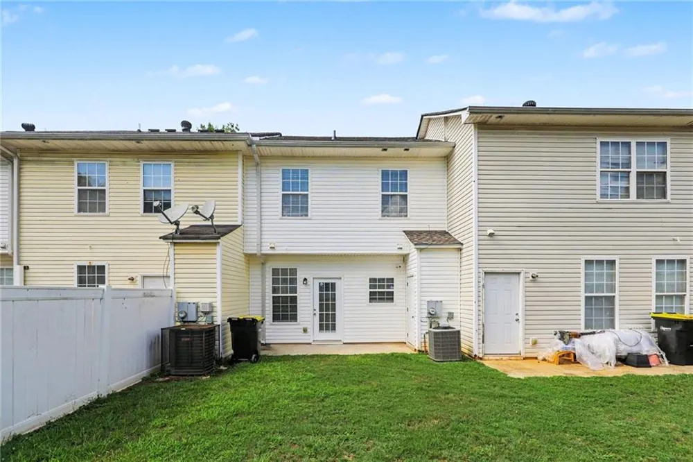 1795 Fielding Way Hampton, GA 30228