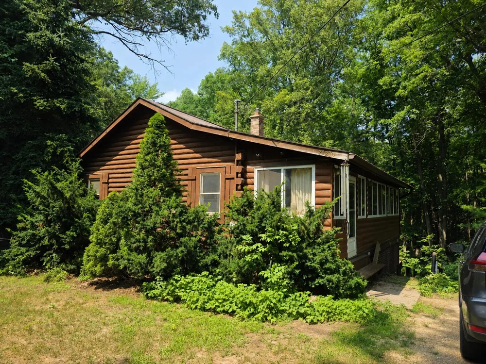 22270 W Kendaville Road Pierson, MI 49339