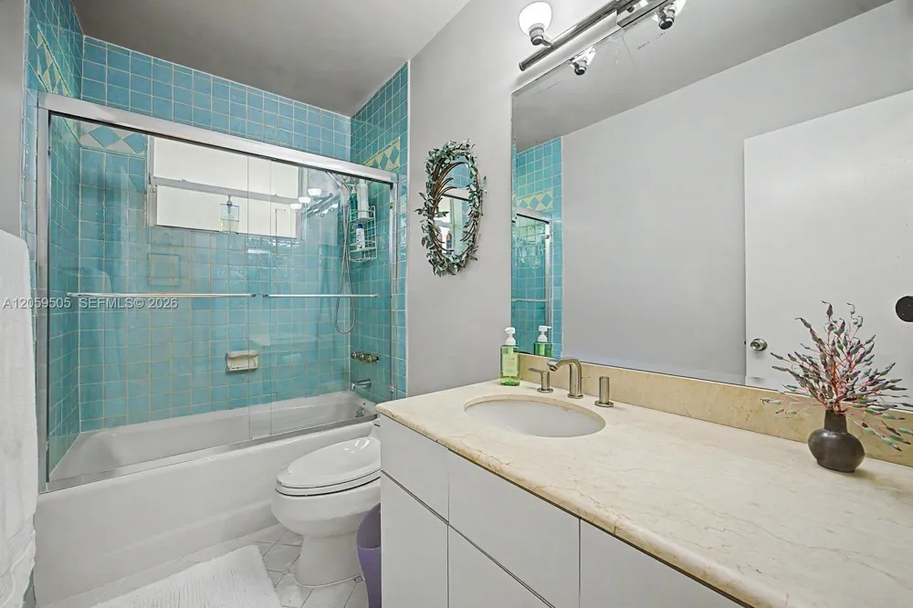 7331 SW 117th Ter Pinecrest, FL 33156
