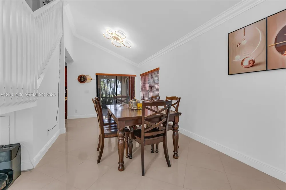 2905 Begonia Way Cooper City, FL 33026