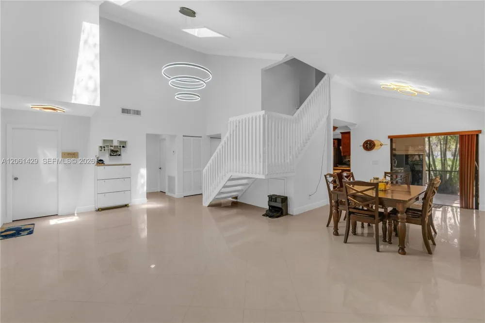 2905 Begonia Way Cooper City, FL 33026
