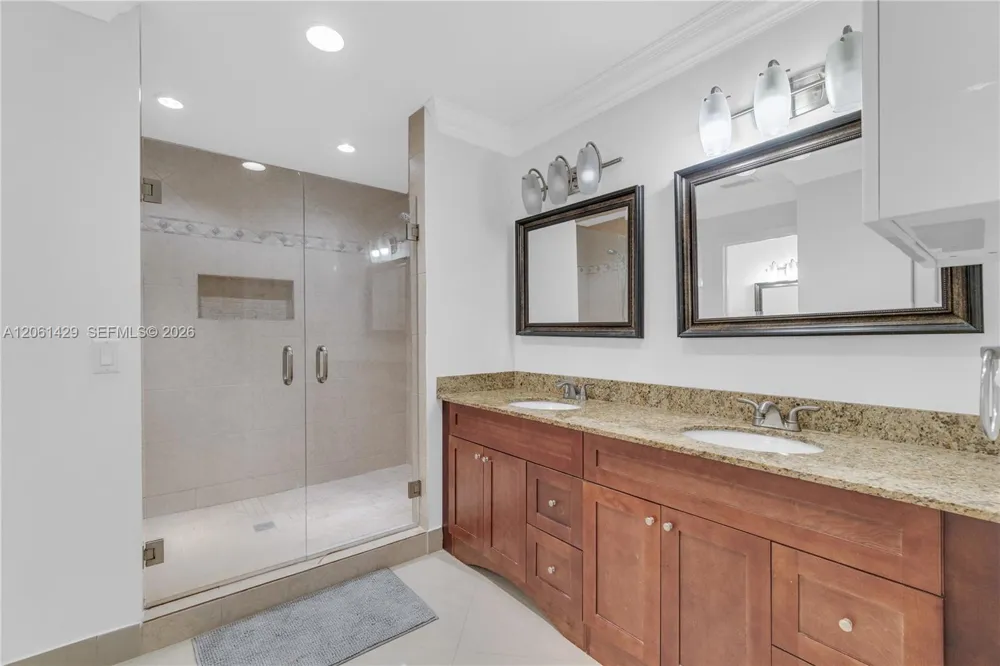 2905 Begonia Way Cooper City, FL 33026