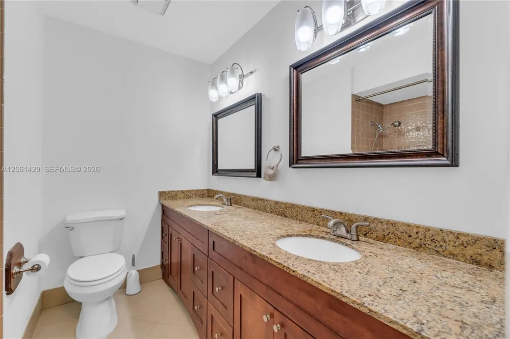 2905 Begonia Way Cooper City, FL 33026