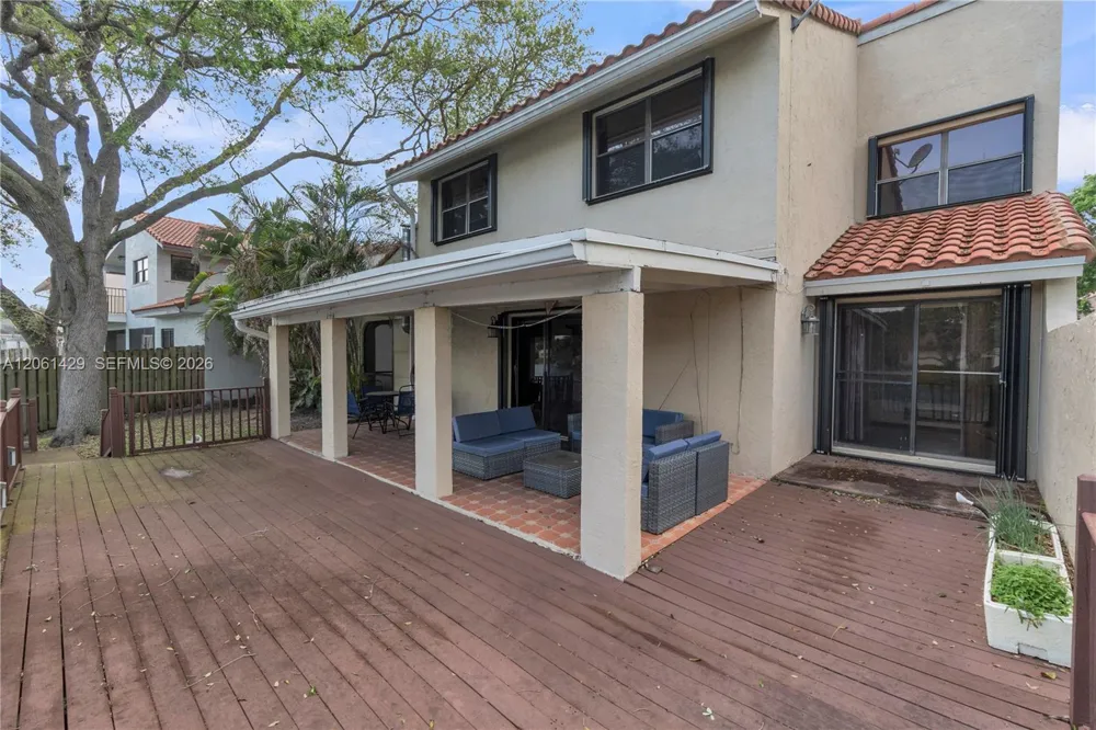 2905 Begonia Way Cooper City, FL 33026