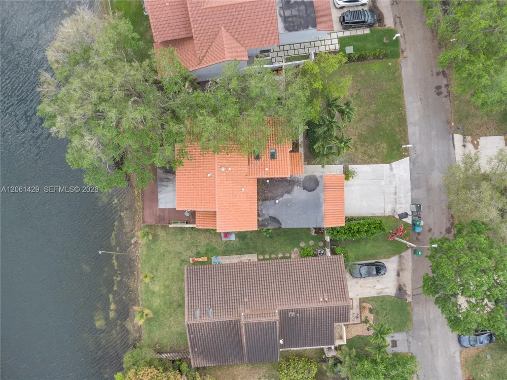 2905 Begonia Way Cooper City, FL 33026