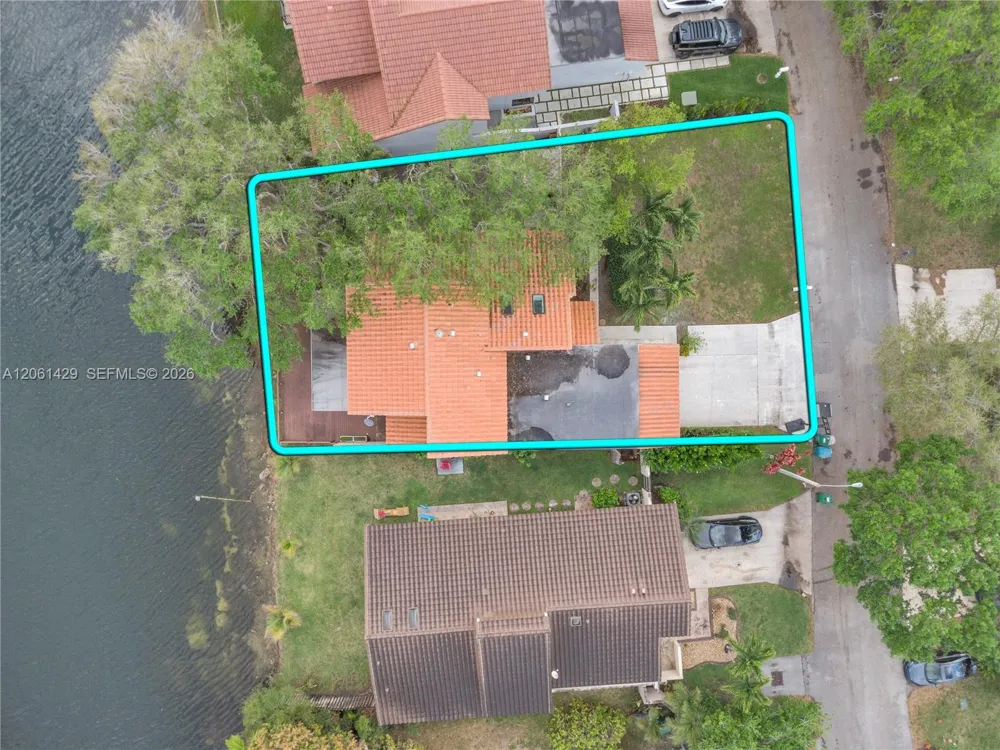 2905 Begonia Way Cooper City, FL 33026