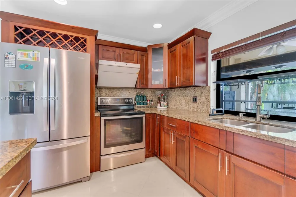 2905 Begonia Way Cooper City, FL 33026