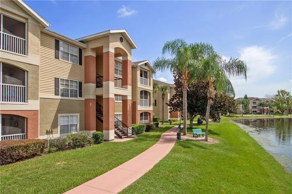 1919 SUMMER CLUB DRIVE #207 Oviedo, FL 32765