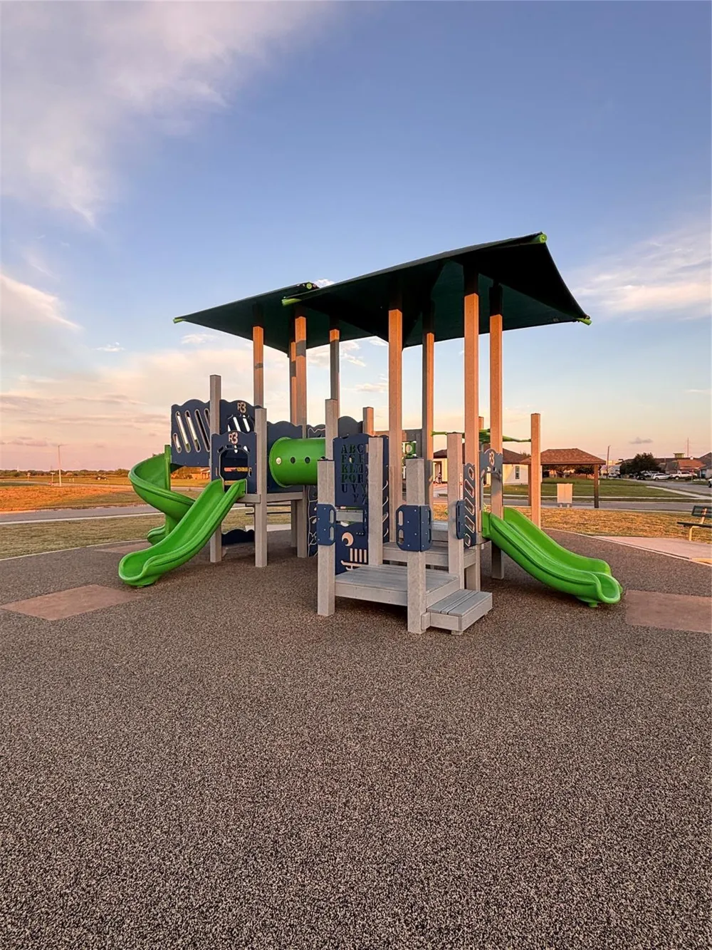 112 W Saint Francois Avenue Port Lavaca, TX 77979