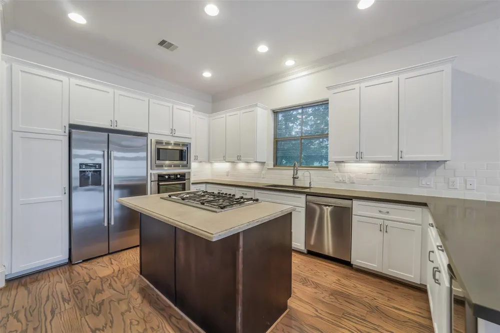 15943 Morgan Street Sugar Land, TX 77478