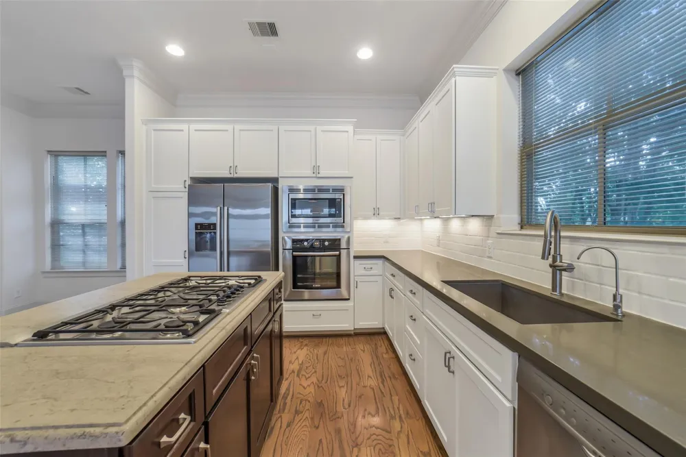15943 Morgan Street Sugar Land, TX 77478