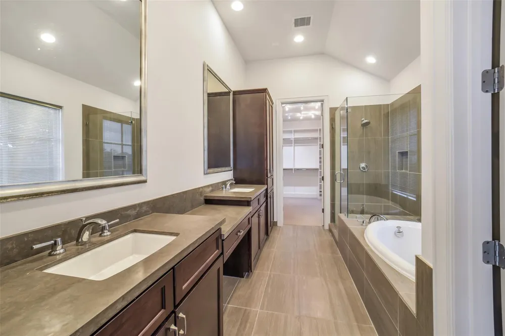 15943 Morgan Street Sugar Land, TX 77478
