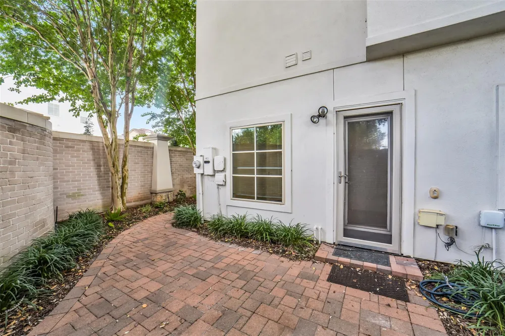 15943 Morgan Street Sugar Land, TX 77478