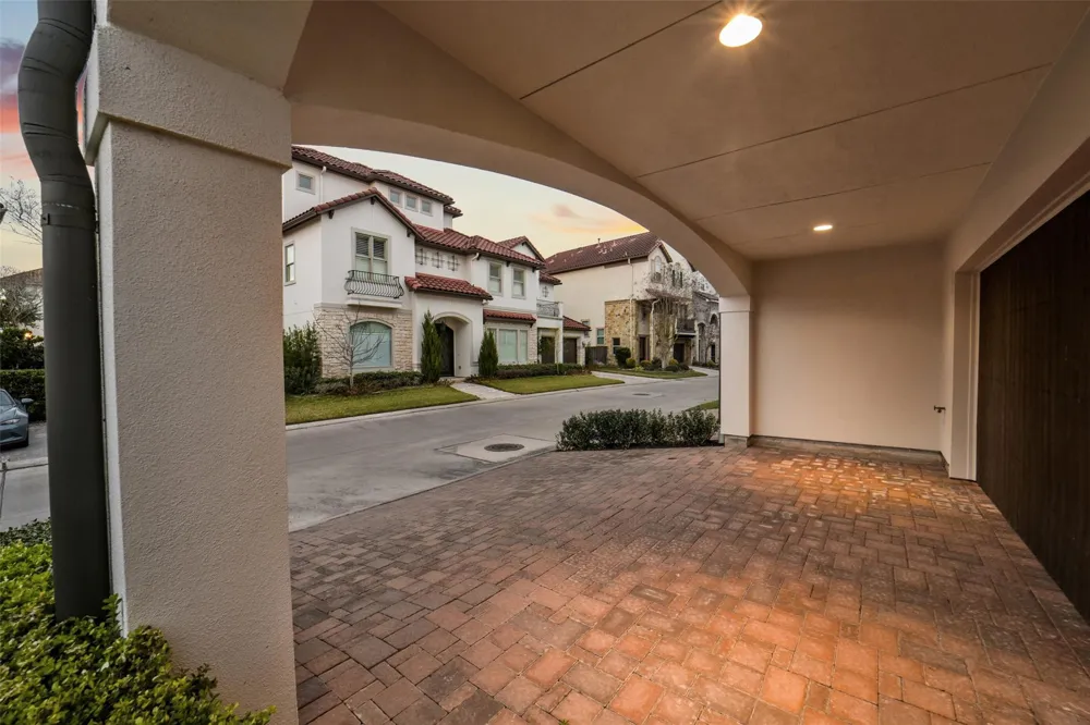 15943 Morgan Street Sugar Land, TX 77478