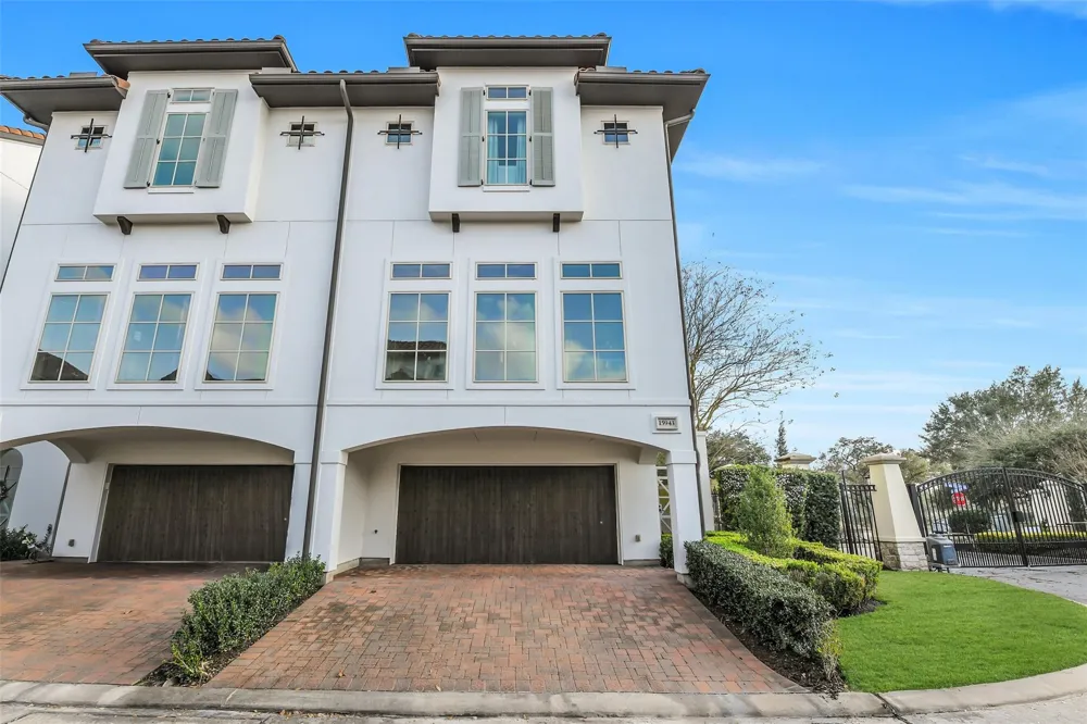 15943 Morgan Street Sugar Land, TX 77478