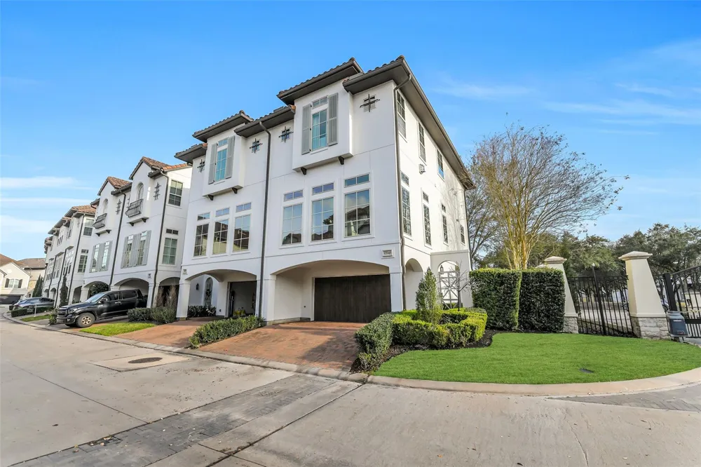 15943 Morgan Street Sugar Land, TX 77478