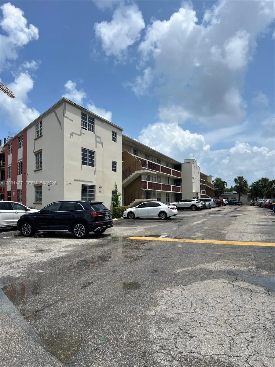 1800 79th St Cswy #A107 North Bay Village, FL 33141