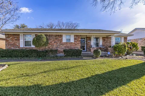 3910 Douglas Drive