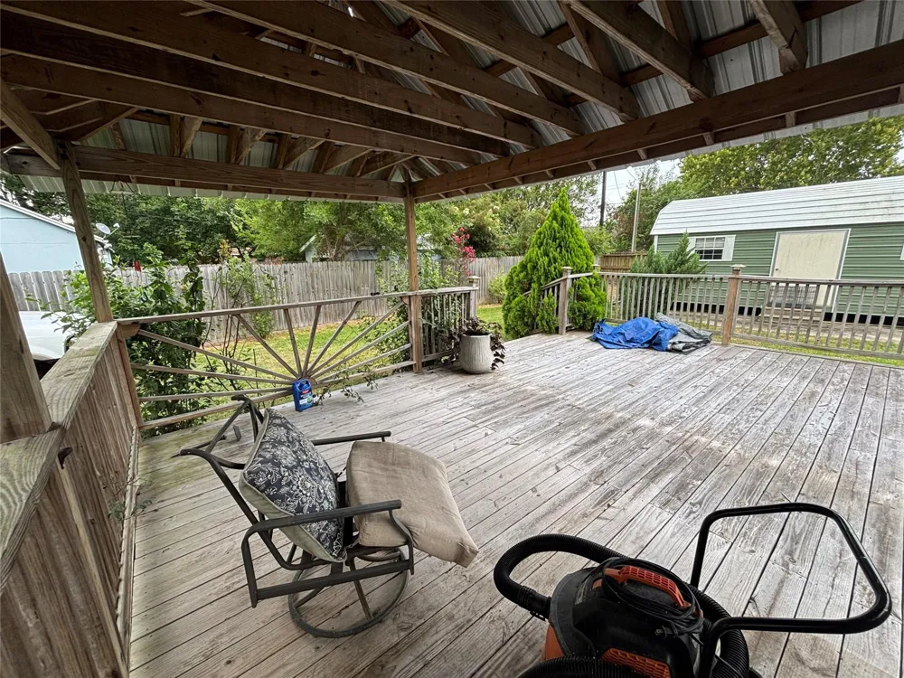 2213 1st Avenue Texas City, TX 77590