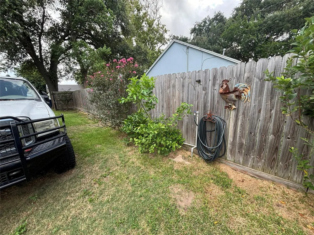 2213 1st Avenue Texas City, TX 77590