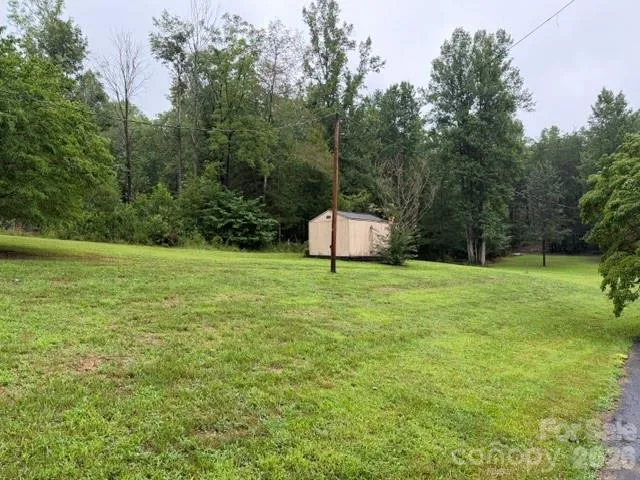 2314 Colonial Acres Road Lenoir, NC 28645