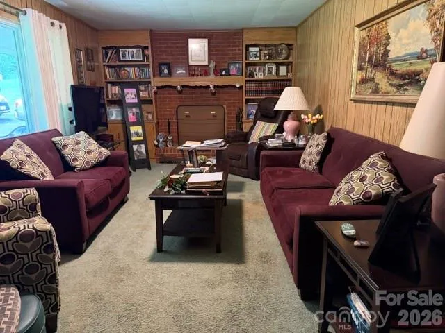 2314 Colonial Acres Road Lenoir, NC 28645