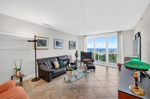 3001 S Ocean Dr #625