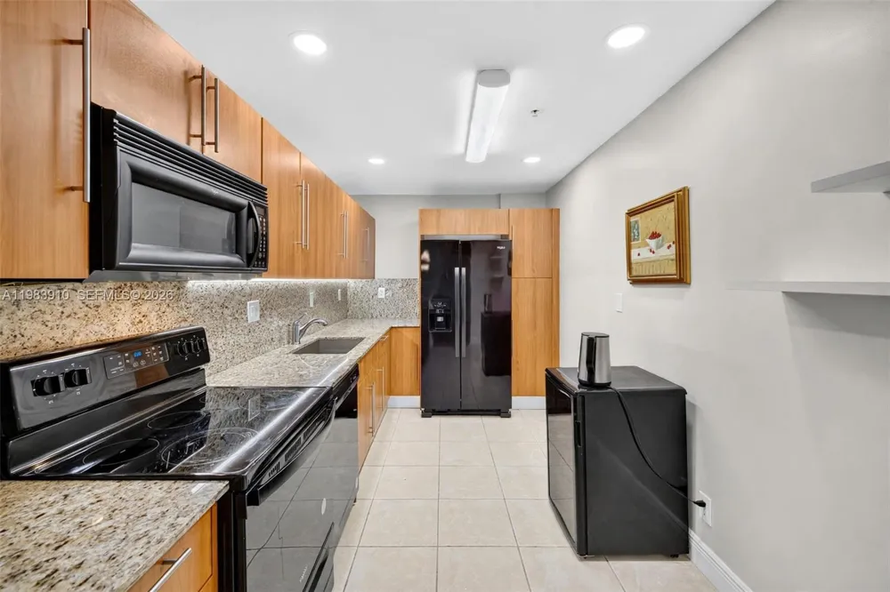 3001 S Ocean Dr #625 Hollywood, FL 33019