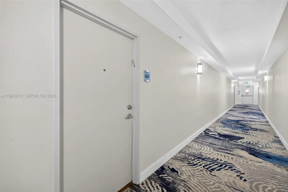 3001 S Ocean Dr #625 Hollywood, FL 33019