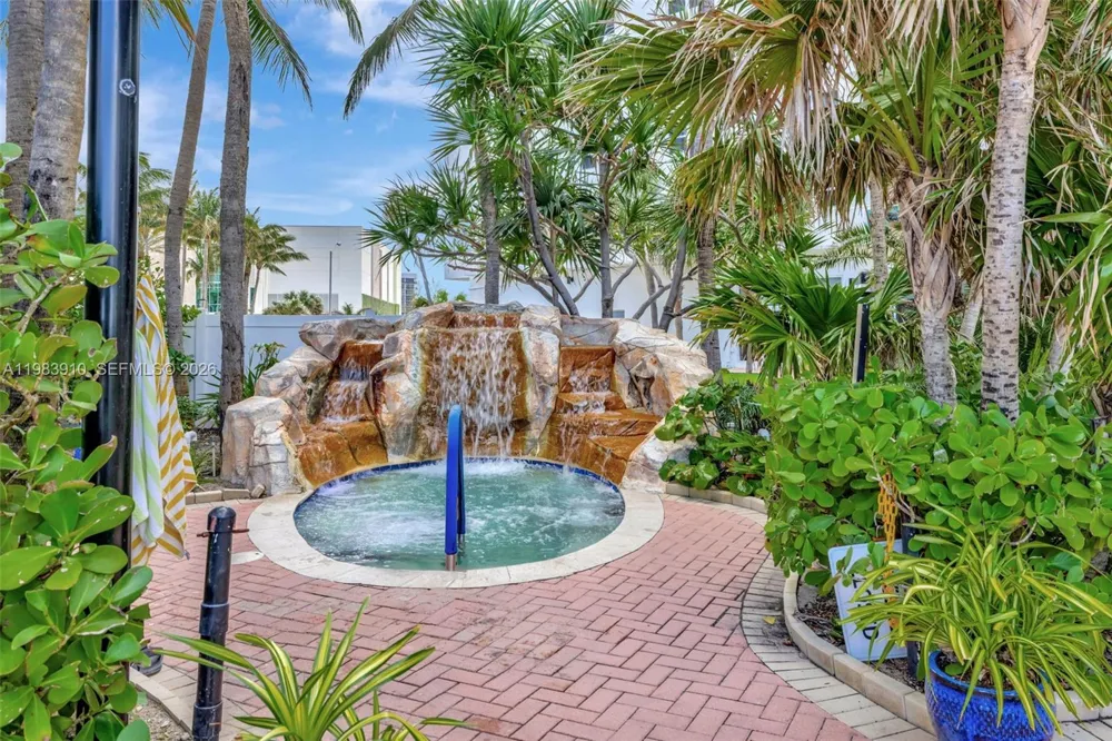 3001 S Ocean Dr #625 Hollywood, FL 33019