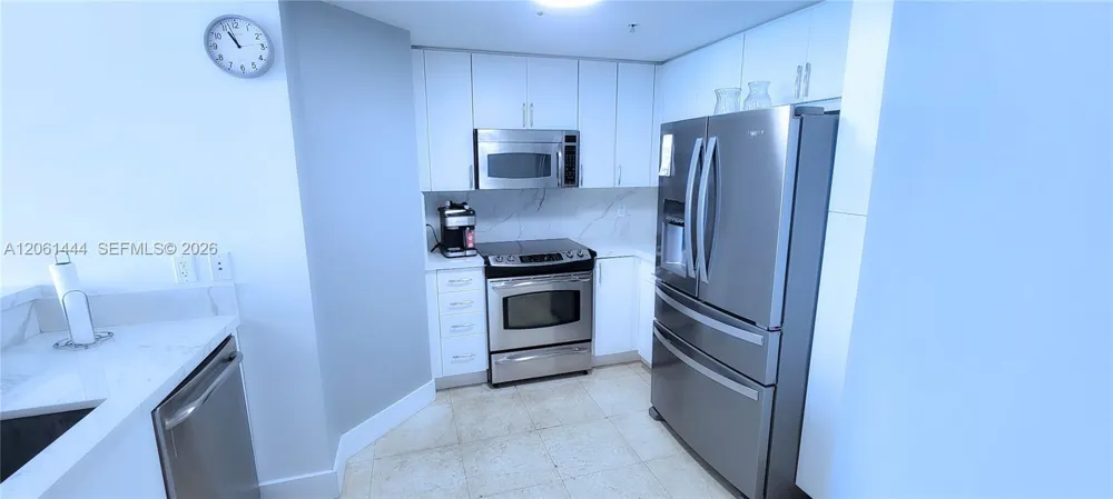 7910 W Harbor Island Dr #708 North Bay Village, FL 33141